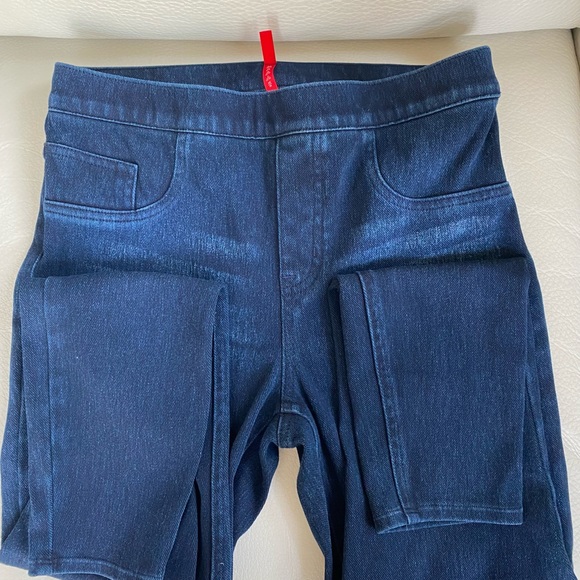 SPANX  Jean-ish  Legging - Picture 4 of 8